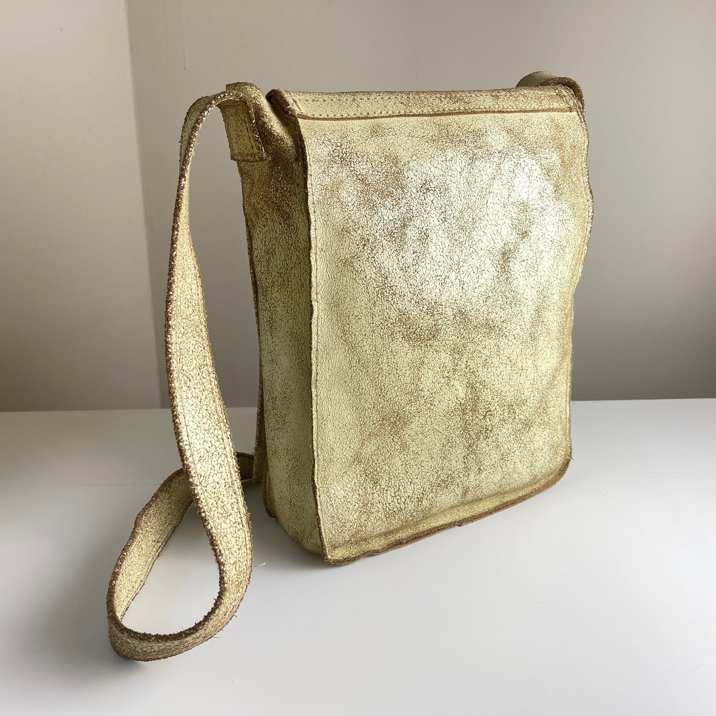 Minimalist Messenger Bag in Pale Yellow Distressed Leather