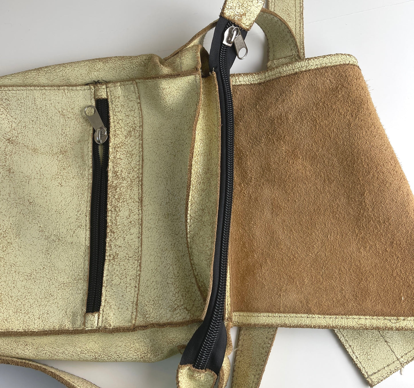 Minimalist Messenger Bag in Pale Yellow Distressed Leather